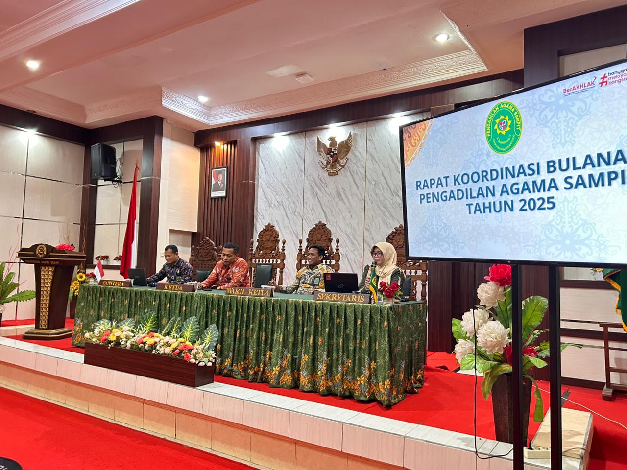 967. Sekretaris PA Sampit Kelas IB Gelar Sosialisasi IP ASN